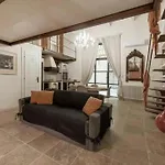 Shabby Loft In Colosseum * Řím